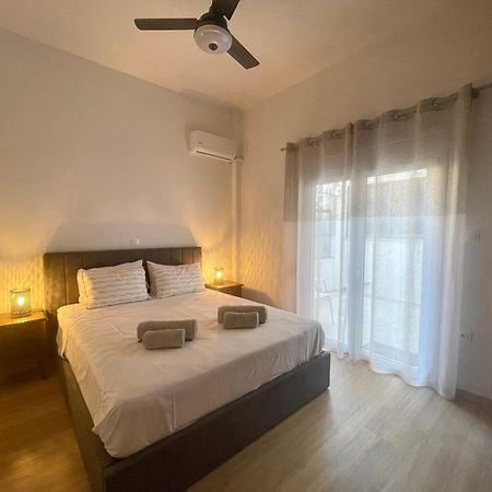Apartamento Stella'S Petite Boite Rafína Exterior foto